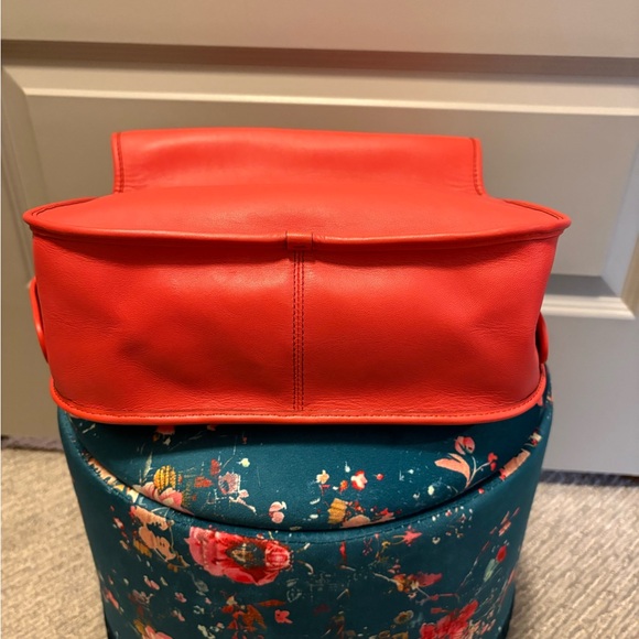 COACH Patricia 2016 Limited Edition 75th Anniversary Glovetanned Saddle Bag - Picture 3 of 8